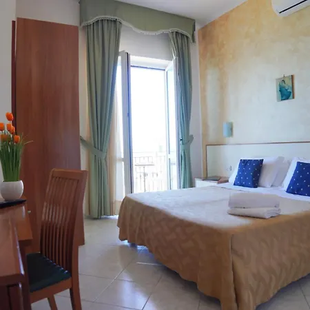 New Sonia Hotel 4*