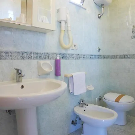 New Sonia Hotel 4*